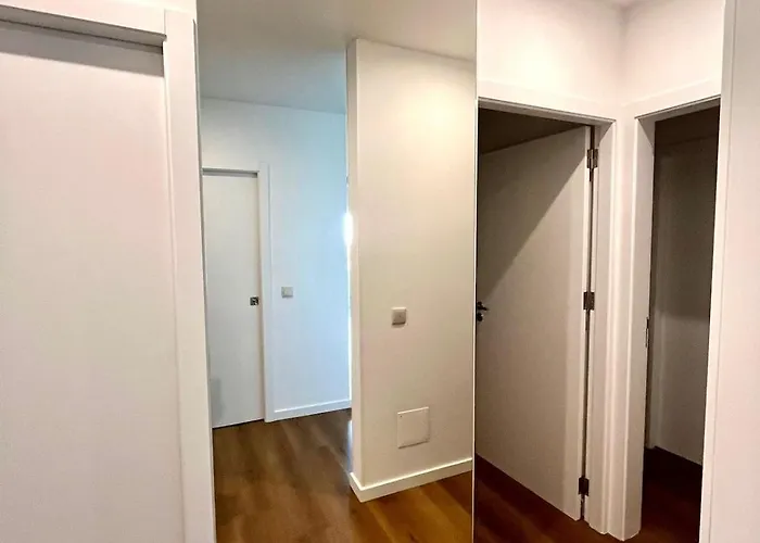 Luxury Apartament Next To Savoy 아파트