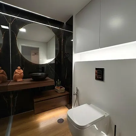 Luxury Ilheus Near Savoy Free Parking Families Funchal (Madeira)