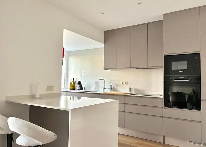 Luxury Apartament Next To Savoy *