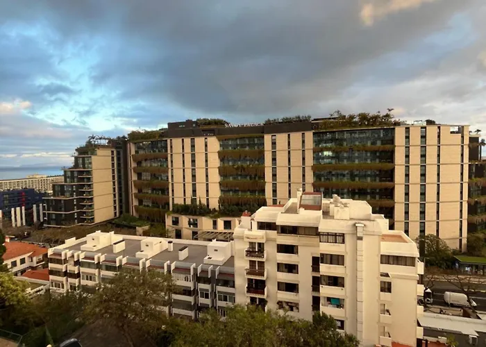 Luxury Apartament Next To Savoy * Funchal (Madeira)