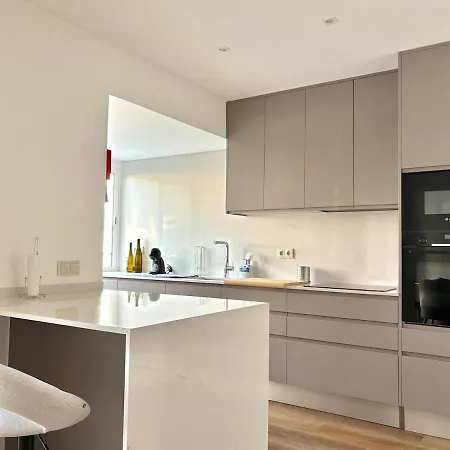 Luxury Apartament Next To Savoy *